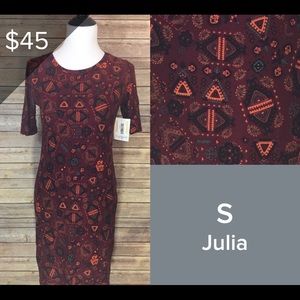 Lularoe Julia